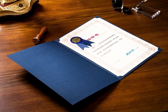 Gold Foil Embossed Certificate Holders , Parchment Paper Padded Certificate Folder