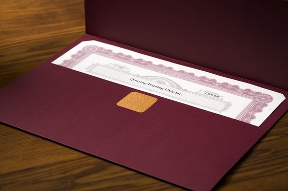 Hot Stamping Padded Certificate Holder Chinese Red Color In 234x319mm Size