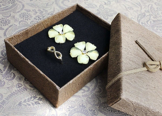 3.6 X 1 X 2.7 Inches Small Cardboard Gift Boxes Brown Color With Lids